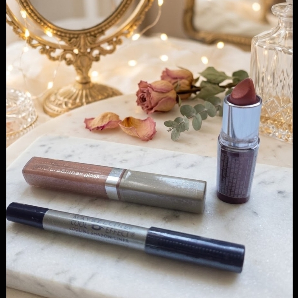 Shimmering Lip Gloss and Lipstick Set